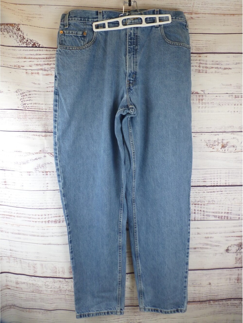 Wrangler Women's Blue Denim Straight Leg Jeans Size 12/32 Mid Rise - J4A